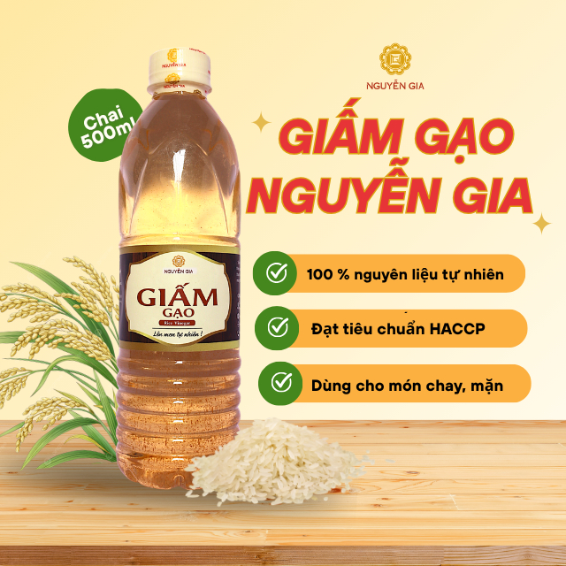 Giấm Gạo Nguyễn Gia Lên Men Tự Nhiên 500ml NGG0021