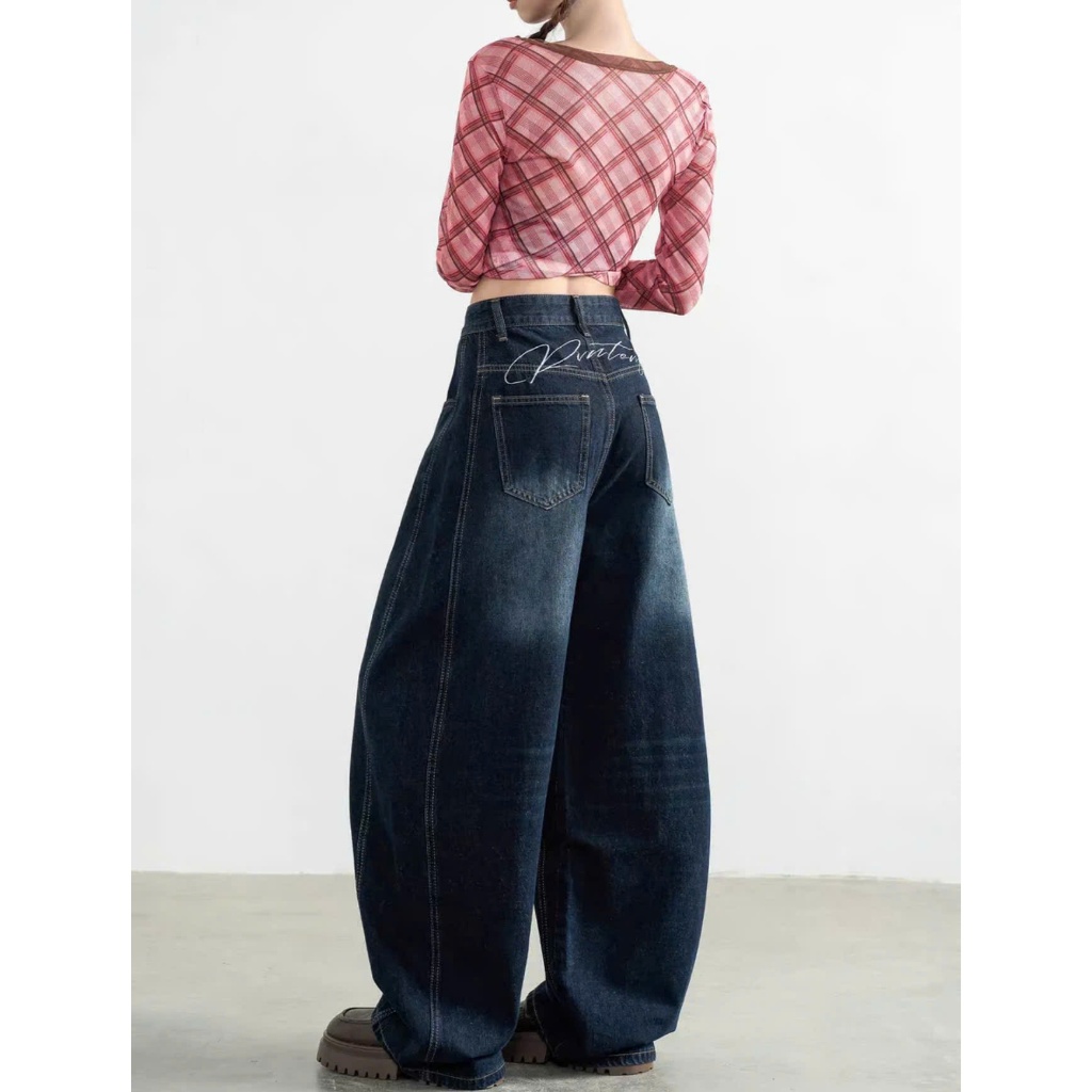 (sẵn) Quần jean ống rộng cong màu xanh đen wash hoạ tiết chữ thêu lưng QJ018 - Tiktik