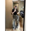 Quần jeans mài bạc đính đá dây đai