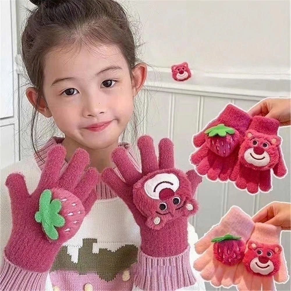 Găng Tay Full Ngón Cho Bé 1-5 Tuổi Hình Gấu Dâu, Ấm Áp và Mềm Mại