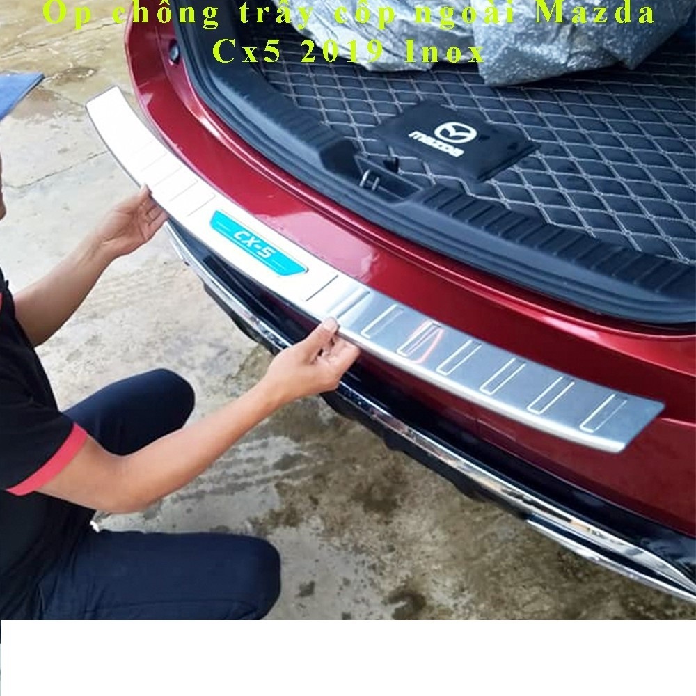 Ốp chống trầy cốp trong, ngoài xe Mazda CX5 2018 - 2022, 2023, 2024, 2025 chất liệu INOX cao cấp, sáng bóng