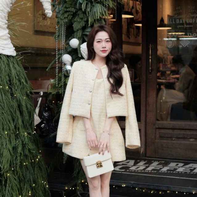 MIU.STUDIO •”Fari Set” Set áo khoác dạ tweed kim sa dáng croptop dài tay đính khuy đồng + Váy đầm nữ 2S dáng A cao cấp