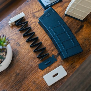 Hộp Đựng Pin AA/AAA Dạng Băng Đạn – Hộp Lưu Trữ Pin Kiểu Magazine – Nhựa Cứng Cao Cấp