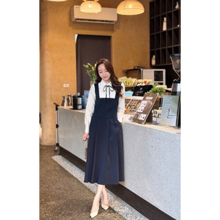 Áo crop cổ nơ xinh xắn
