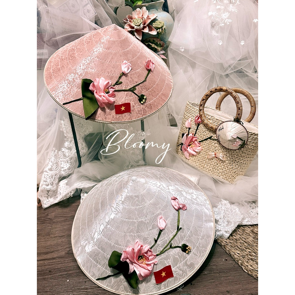 Nón Lá Lụa thêu hoa Bloomy
