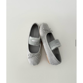 Giày Charles & Keith Winona Felt Bow Furry-Strap Mary Jane Flats