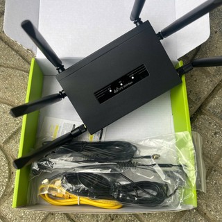 Bộ Phát WiFi 6 Từ SIM X600 – Vỏ Kim Loại, 6 Anten SMA, Hỗ Trợ Nano SIM, Tốc Độ 300Mbps