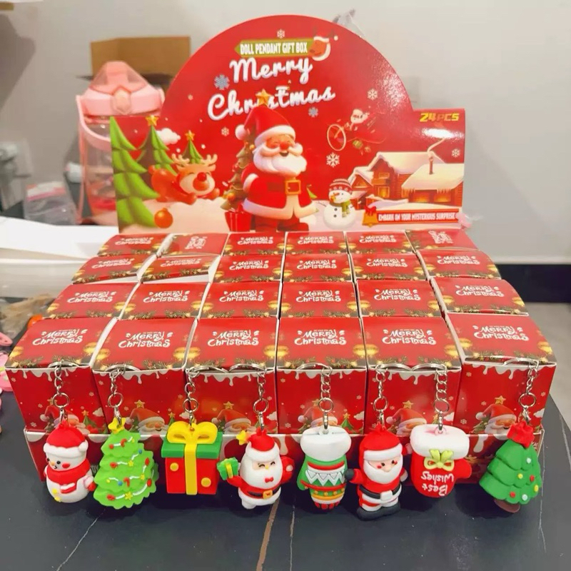 Blindbox sét 24 móc khóa Noel kuromi Capybara, Pop Mart Bóc Quà Bí Mật Hộp Sanrio Kuromi labubu PVC Móc Khóa