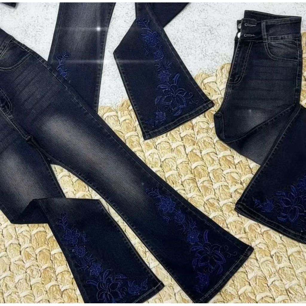 [93-95cm] Quần Jeans Nữ, Quần Bò Nữ 9 tấc Lưng Cao Thêu Hoa Đính đá thời trang