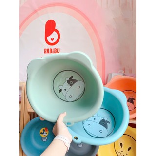 Chậu rửa mặt, Thau rửa mặt cho bé thiết kế móc treo tiện lợi dễ thương chất liệu nhựa nguyên sinh an toàn