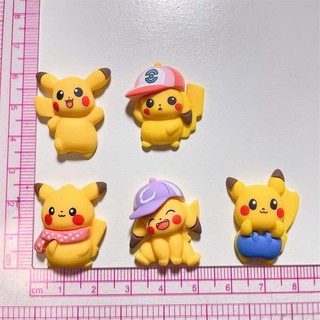 Set 12 Sticker/ Charm gắn dép PIKACHU siêu đáng yêu ngộ nghĩnh