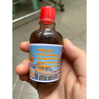 Dầu xoa bóp mật gấu Trầm Hương làm từ thảo mộc thiên nhiên