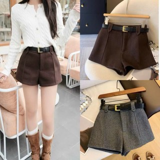 Quần Short Nữ ELEGANTE BOUTIQUE Viền Dọc Có Lót Trong Siêu Dày Dặn, Hack Dáng Đôi Chân Cực Tốt Mã 03065