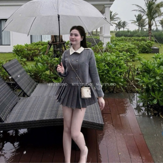 MIU.STUDIO • Set áo dạ dáng ngắn pha cổ đức đính khuy kim loại +chân váy xếp ly ngắn xoè kèm bell phong cách tiểu thư HQ