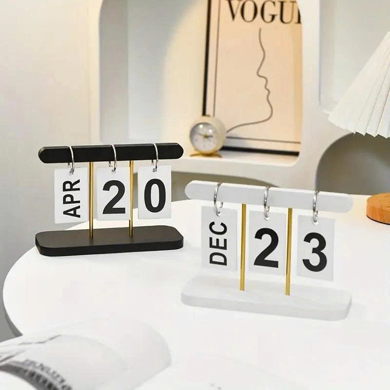 Jojo Lịch Lật Hình Gấu Để Bàn Trang Trí,Decor Hiện Đại,Lịch Lật Trang Trí Bàn Làm Việc, Decor Bàn Học,... | BigBuy360 - bigbuy360.vn