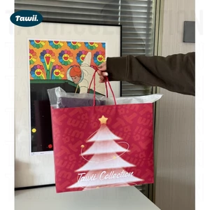 Tawii. Túi đựng quà Túi giấy Christmas Gift Bag Túi quà tặng Logo cửa hàng và hình in cây thông Noel