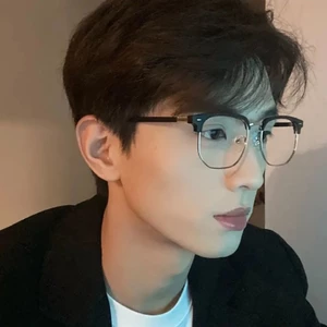【0-600 độ】Kính cận thời trang, tròng kính chống ánh sáng xanh, gọng nửa khung, kiểu Hàn Quốc, siêu nhẹ unisex 058