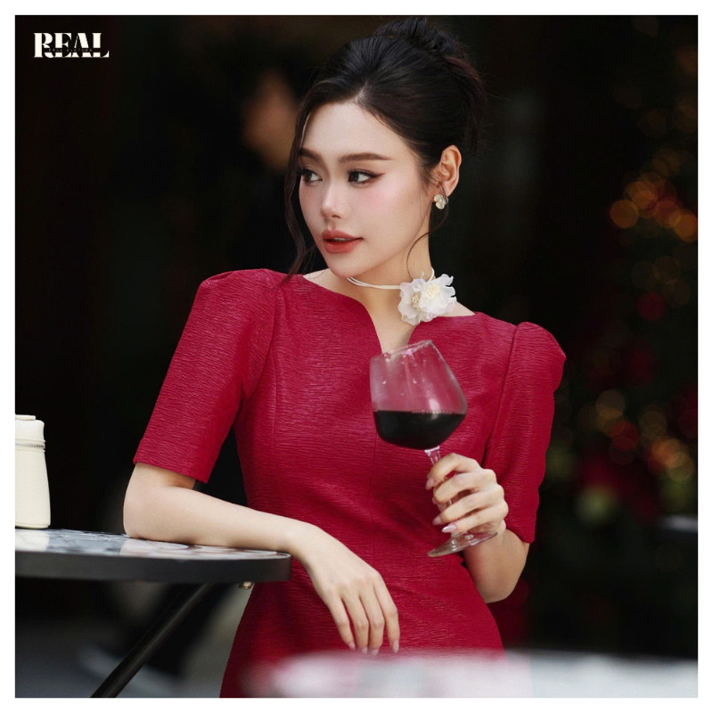 Đầm đi tiệc đỏ đô Vivian REAL CLOTHES, CÓ TÚI, có lót, sang trọng, sáng da (không kèm dây hoa)
