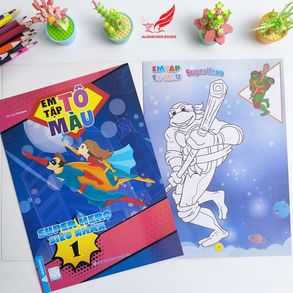 Sách-Bộ 4 Quyển Em Tập Tô Màu Chủ Đề Siêu Nhân – Super Hero – Sách Tô Màu Cho Bé Thiếu Nhi