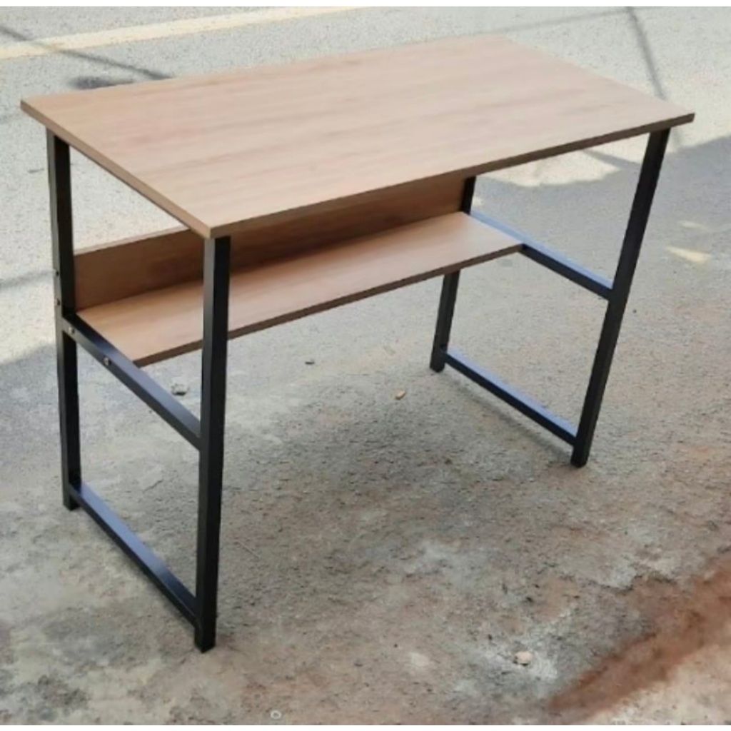 [HOT] Bàn Làm Việc Kèm Kệ Lửng Tiện Dụng – Gỗ Công Nghiệp Melamine, Chân Sắt Chắc Chắn
