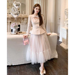 Áo vest dạ cổ nơ kèm chân váy xinh xắn