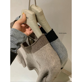 𝐏𝐡𝐢𝐞𝐧 | (Sẵn) W8156 Áo Len Cổ Tim Số 5 Kẻ Tay WGWE