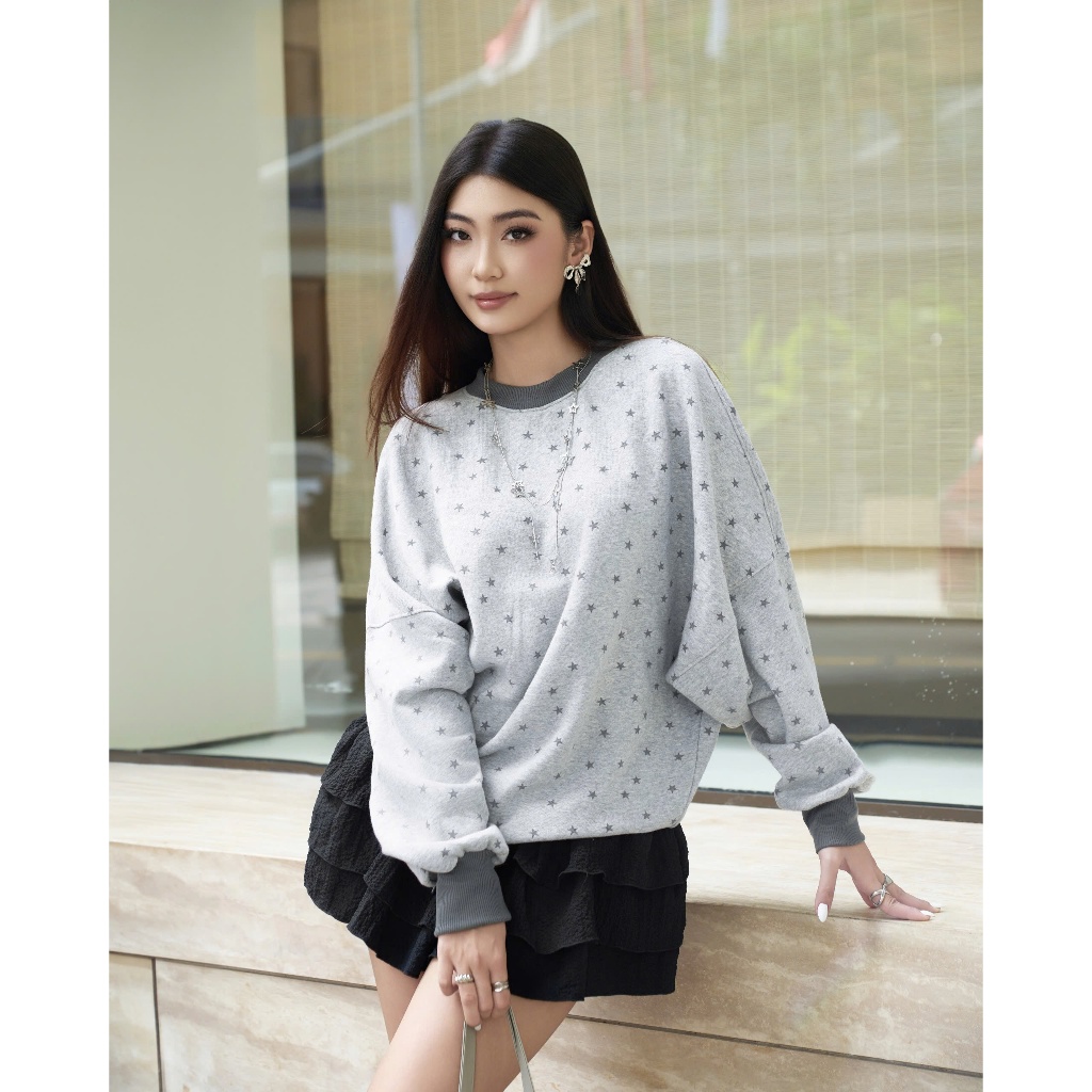 MADMIND Áo Nỉ Sweater Unisex Tay Dài In Ngôi Sao Mặc D8 - Xám, Xám Trắng , Xám Chì , Nâu, Chấm Bi | BigBuy360 - bigbuy360.vn