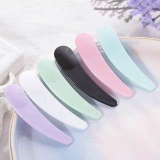 Muỗng nhựa lấy son, muỗng lấy mỹ phẩm
