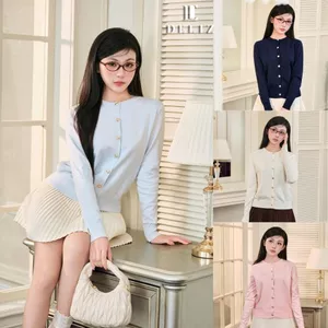 Áo cardigan cho nữ cổ tròn dài tay phối cúc đồng BST thu đông vibe tiểu thư CD105 400G