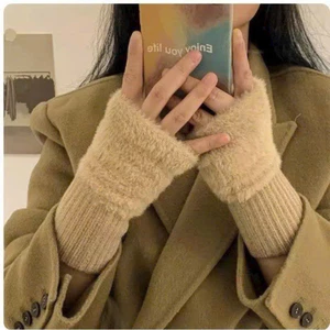 Gang tay hở ngón lông mềm giữ ấm mùa đông