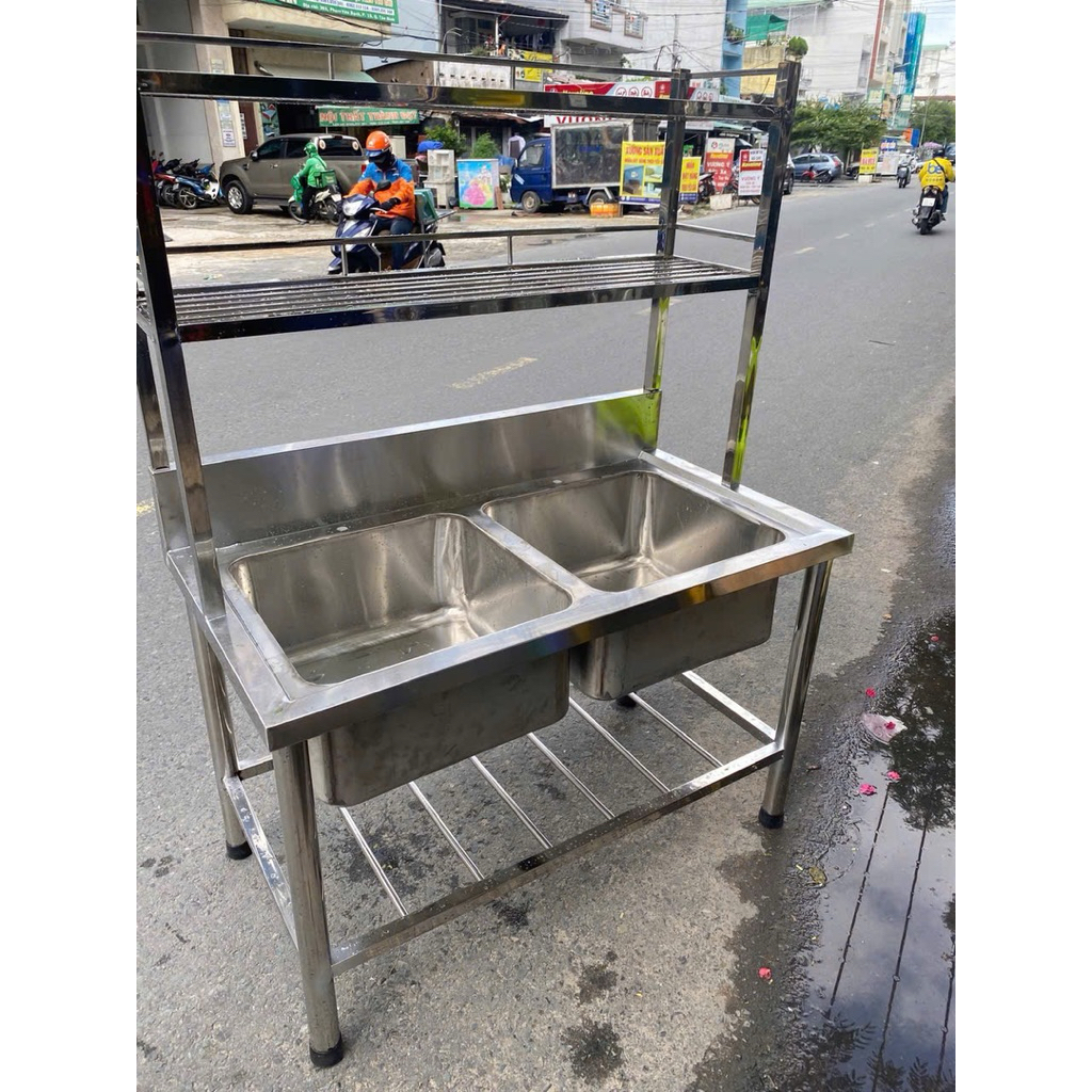 chậu rửa inox công nghiệp hai hố kèm kệ chén kt 60x120x150