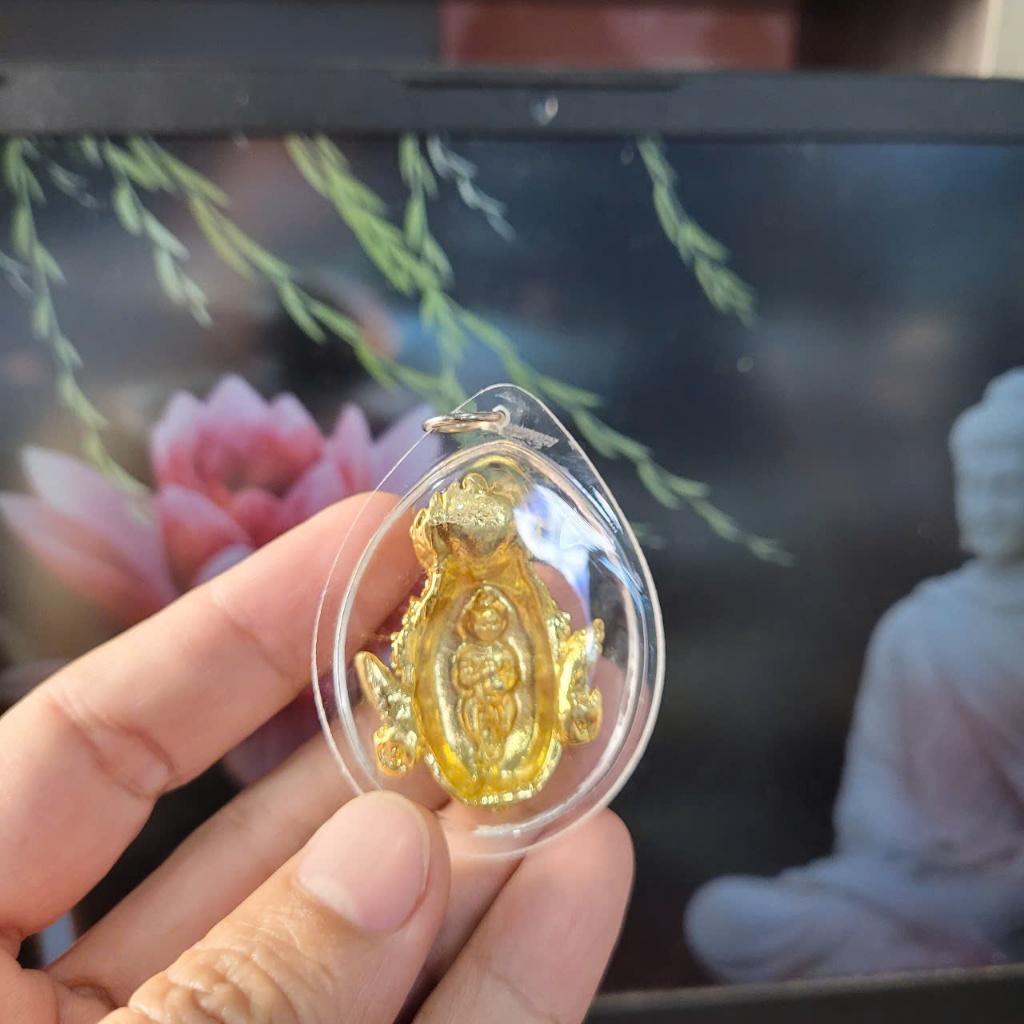 Mặt Dây Chuyền Quà tặng phụ kiện Lersi Thailand kích thước 5cm kèm khung bảo vệ bền đẹp và chắc chắn