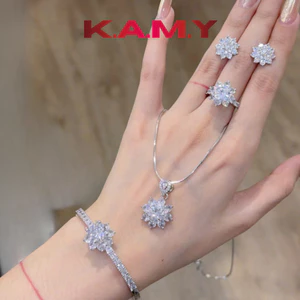 Bộ 4 món trang sức kiểu hoa lấp lánh - trang sức cao cấp