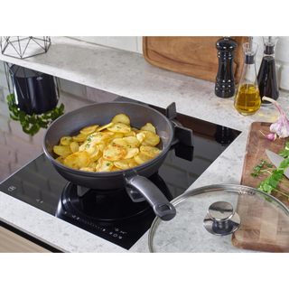HCM Chảo chống dính Fissler Ceratal Comfort 24/28cm,Đáy CookStar® phân phối nhiệt tối ưu GermanySnT HCM