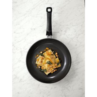 HCM Chảo chống dính Fissler Ceratal Comfort 24/28cm,Đáy CookStar® phân phối nhiệt tối ưu GermanySnT HCM