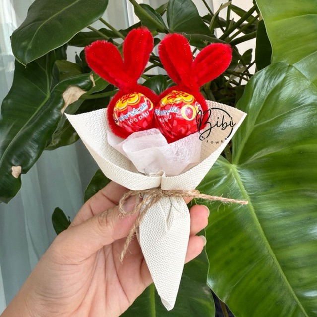 Hoa kẹo mút kẽm nhung couple chupa chup: N09 dùng làm quà tặng 8/3, 20/10, noel, giáng sinh, 14/2, valentine.