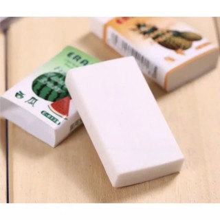 Combo 10 tẩy gôm chì hoa quả nhanh gọn, sạch sẽ.