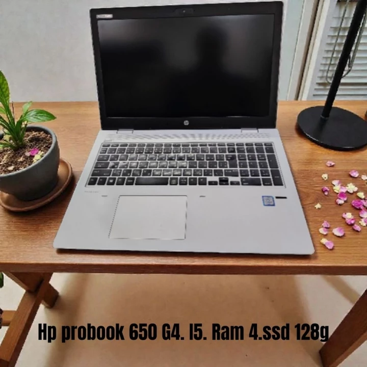 Bán laptops HP probook 650 g4.i5 7200u.ram 8.ssd 128g.hàng cũ độ mới 90%