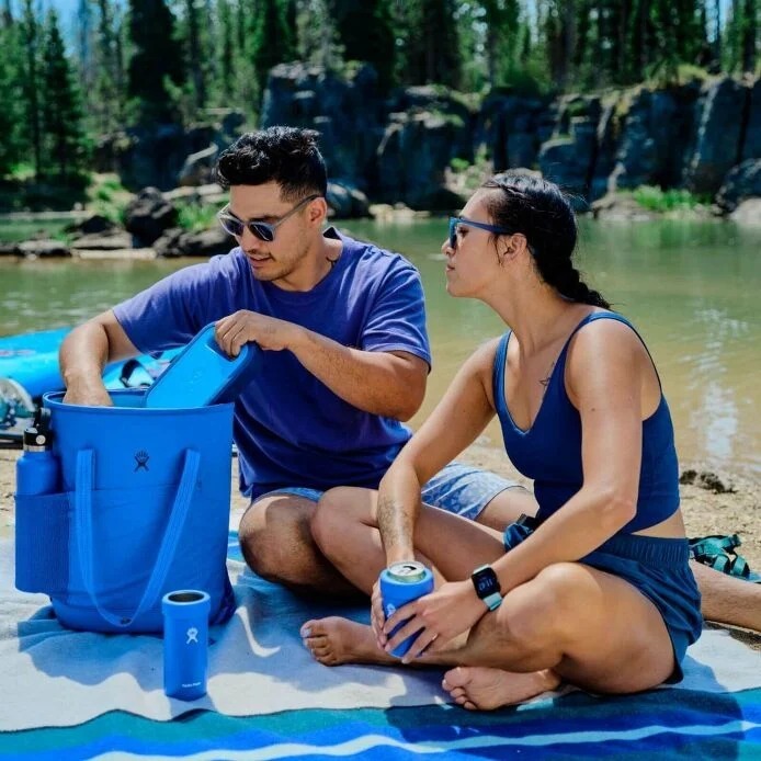 Ly giữ lạnh Hydro Flask 355ml (12 oz) Cooler Cup chính hãng, giữ lạnh cho đồ uống lon hiệu quả