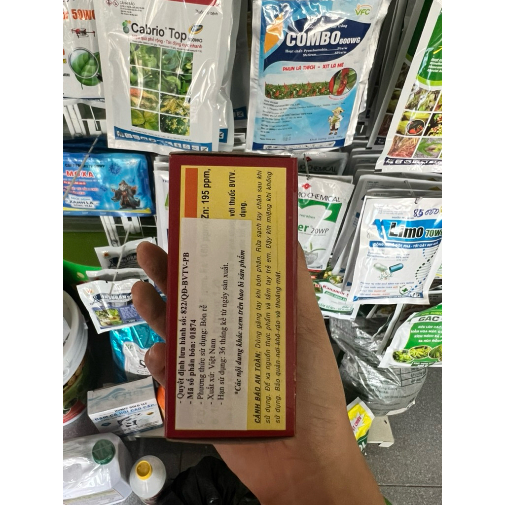 Ra rễ hiệu Đầu bò bổ sung vi lượng gói 10ml