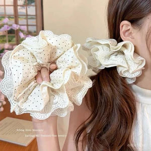 scrunchies ren phồng, cột tóc ren chấm bi