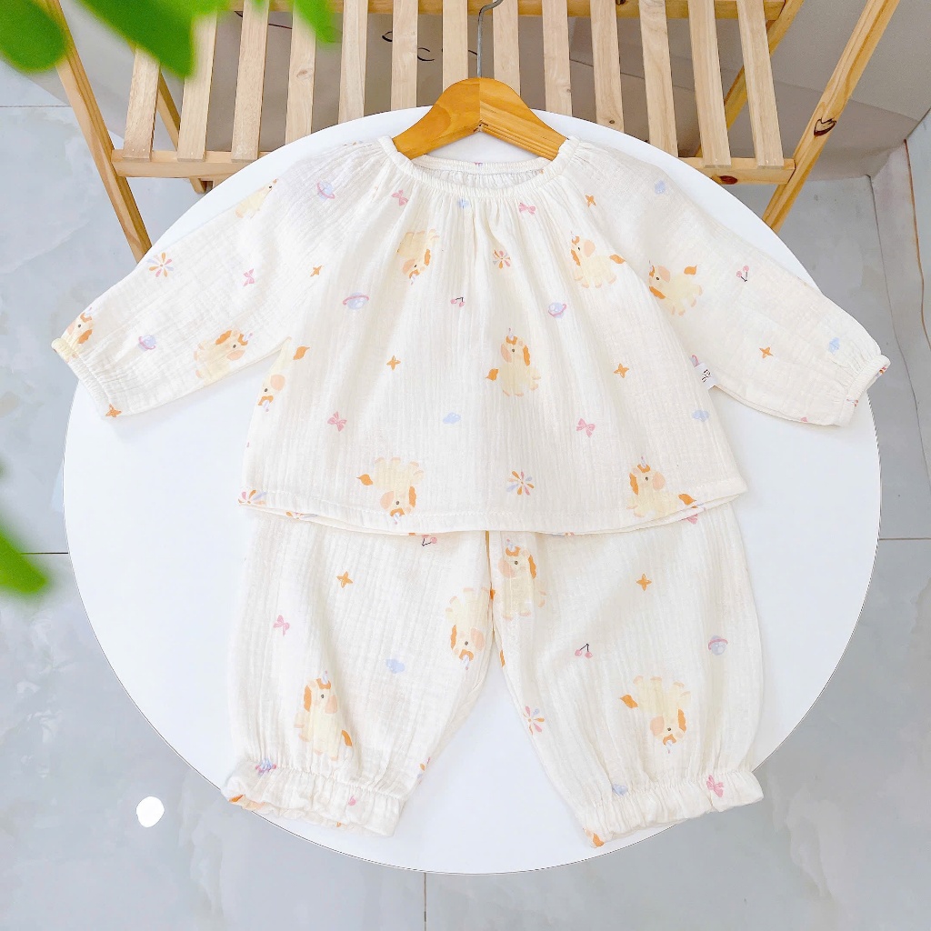 Pijama cho bé gái Lá Homewear A299 xô muslin nhẹ mát, đồ bộ dài tay cho bé cổ chun đính nơ xinh xắn