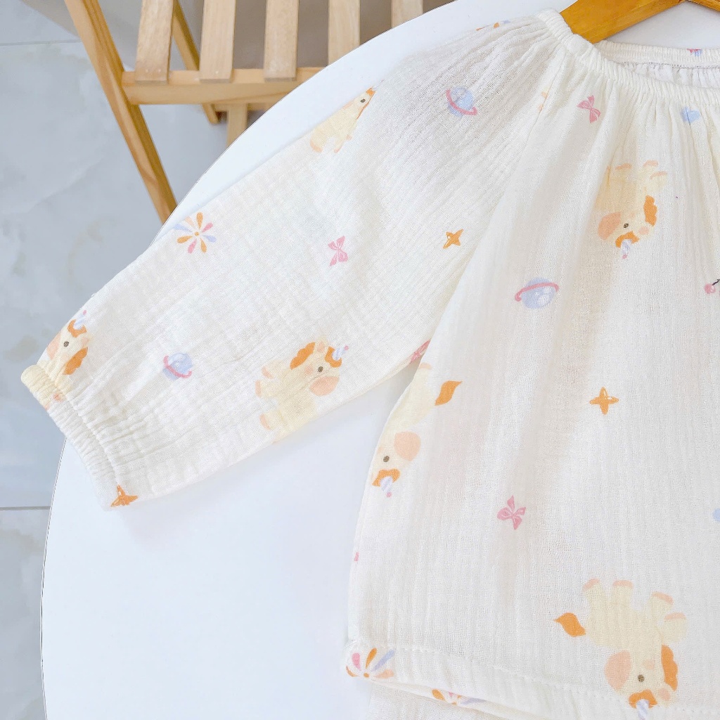 Pijama cho bé gái Lá Homewear A299 xô muslin nhẹ mát, đồ bộ dài tay cho bé cổ chun đính nơ xinh xắn