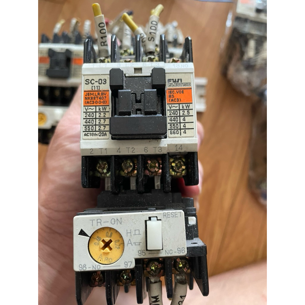 BỘ CONTACTOR FUJI SC-03 COIL 220v KÈM RƠ-LE NHIỆT TRON – HÀNG THÁO MÁY ...