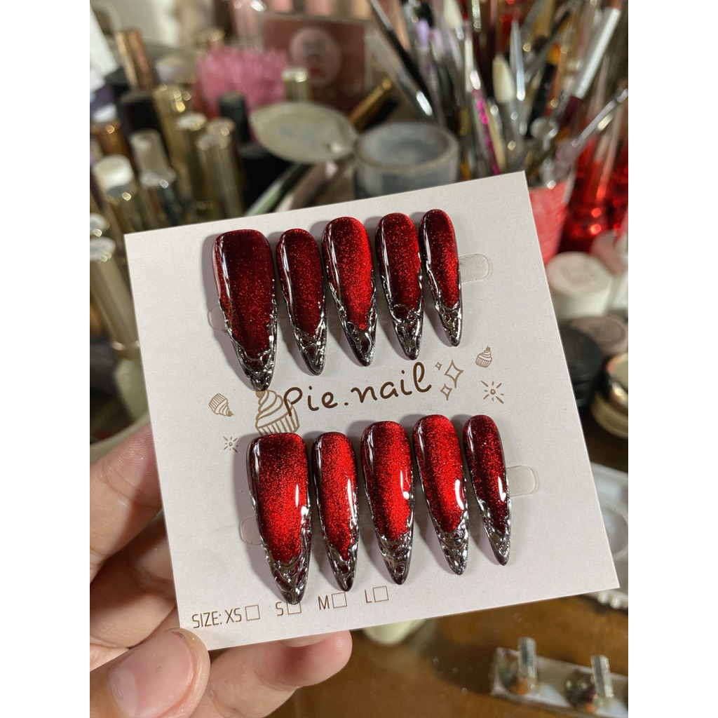 448-1. nailbox mắt mèo đỏ, viền fen tráng gương, siêu bắt sáng