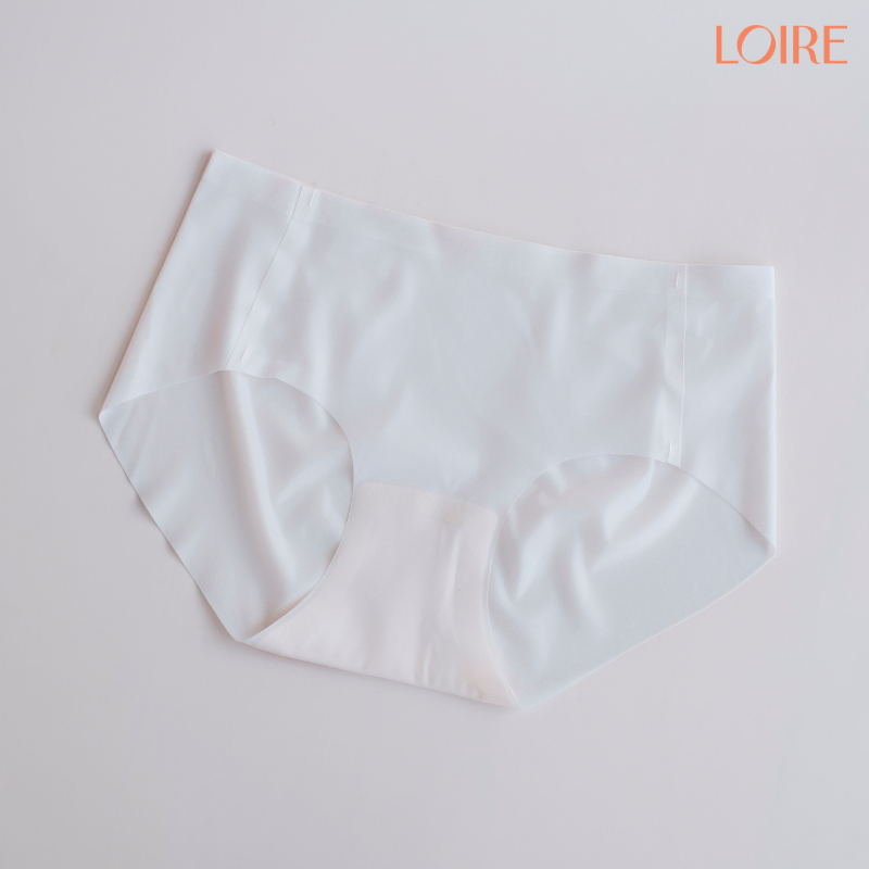 [QUẦN TÀNG HÌNH]Combo 4 Quần Lót Lụa Băng Không Đường Viền Loirechic QLBR78