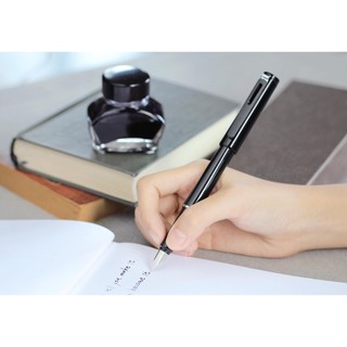 Hỏa tốc Chính Hãng SKB - Bút Mực Ngòi F Xinh Xắn ♥ Món Quà Bút Ký Tặng Lịch Sự Từ Đài Loan ♥ Taiwan Fountain Pen