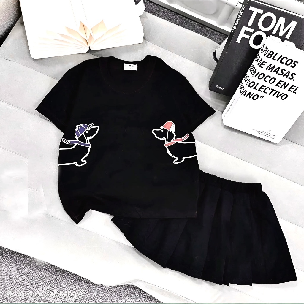 2-15 tuổi. Sét chân váy xếp ly có lót trong cho bé gái in họa tiết 2 chú cún,chất vải cotton thoáng mát.V07
