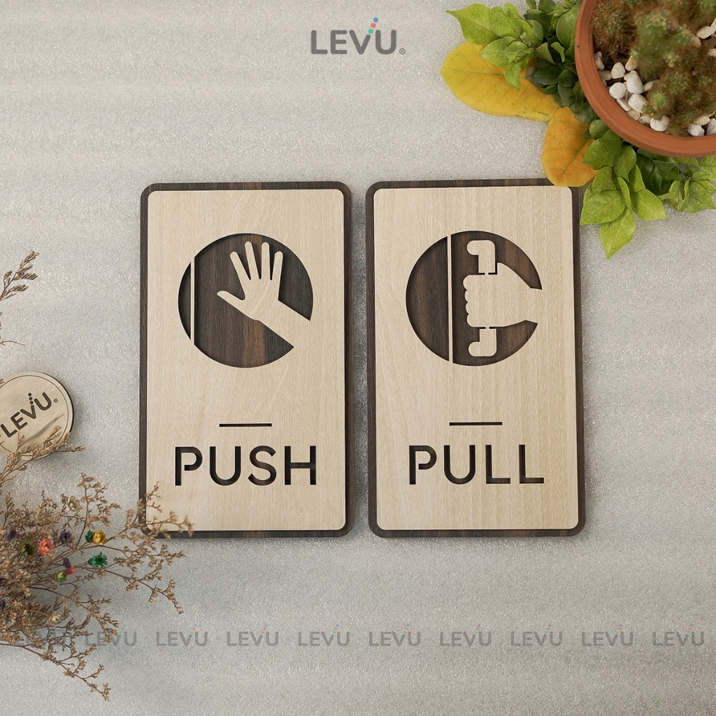 Bộ 2 bảng gỗ Pull Push dán cửa ra vào trang trí hiện đại LEVU-TP13