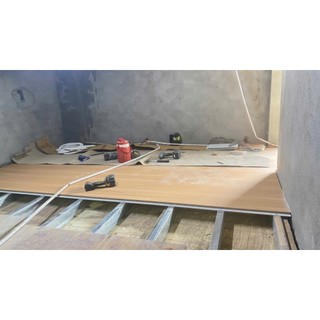 Tấm Nhựa Sàn Chịu Lực pvc Tấm Dài 2m9 Vận Chuyển Cắt Đôi ( Còn 1m45 )